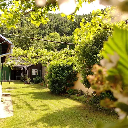 Holiday home Casa Florica Wooden House